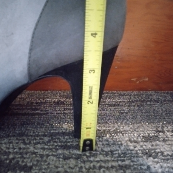 Liz Claiborne Color Block ankle boots size 9.5 - Picture 11 of 11